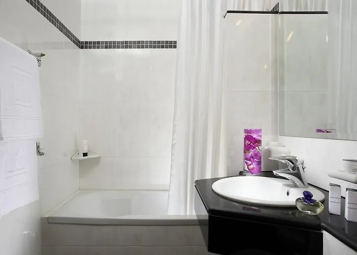 Ranieri Ξενοδοχείο 3*