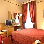 Ranieri 3*